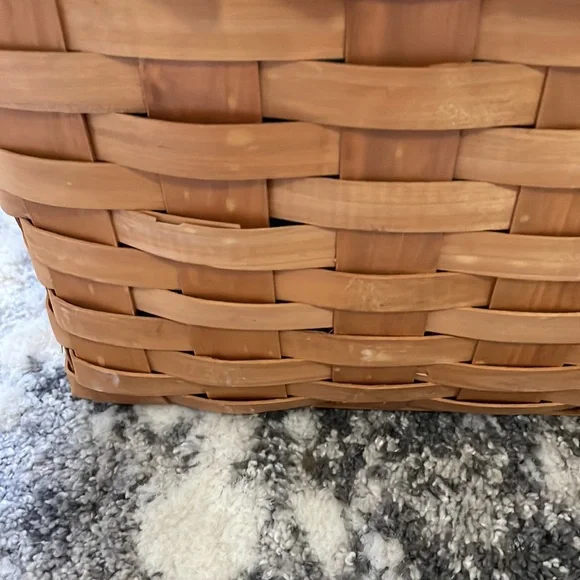 Large plaid basket - Picture 7 of 8